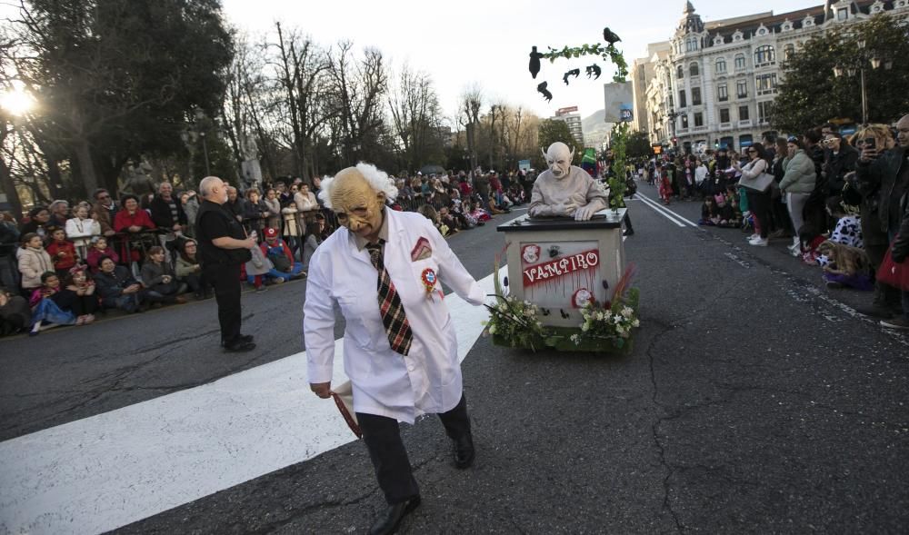 Oviedo celebra su Antroxu