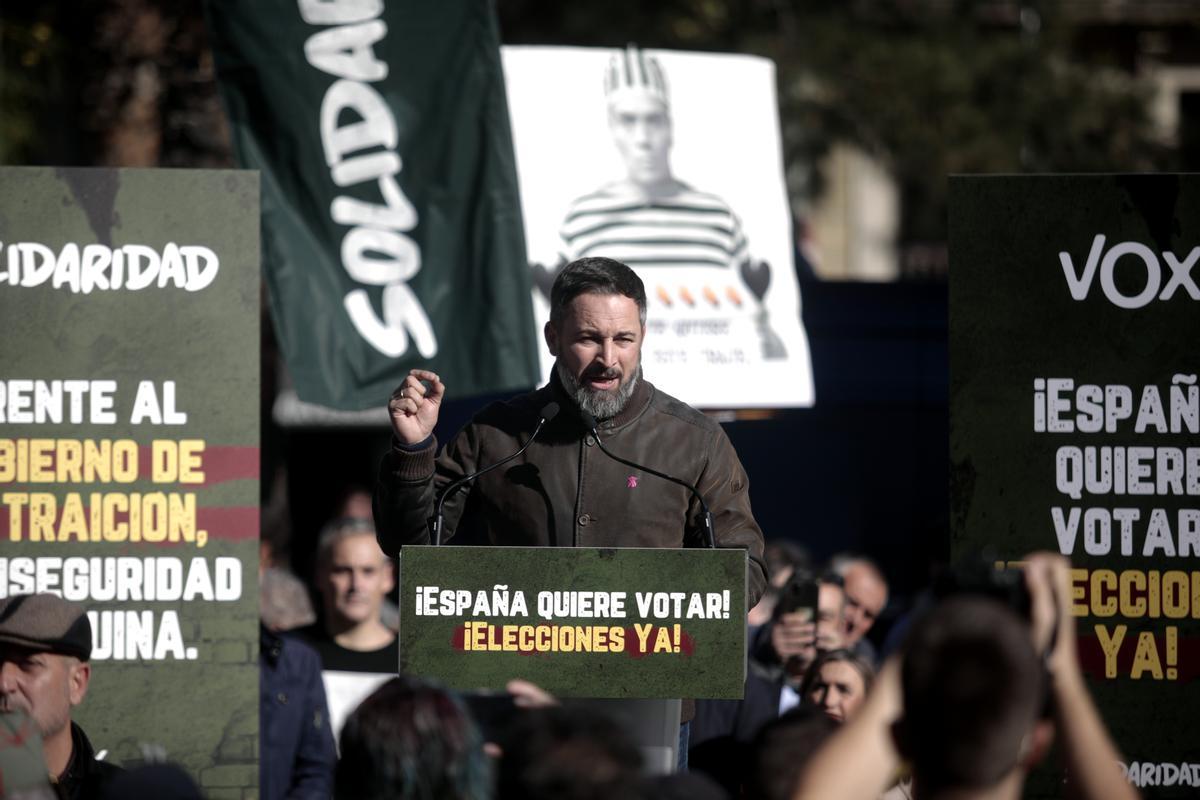 Santiago Abascal titlla d’«infame» i «criminal» la ‘llei del sí és sí’ en un acte a Barcelona