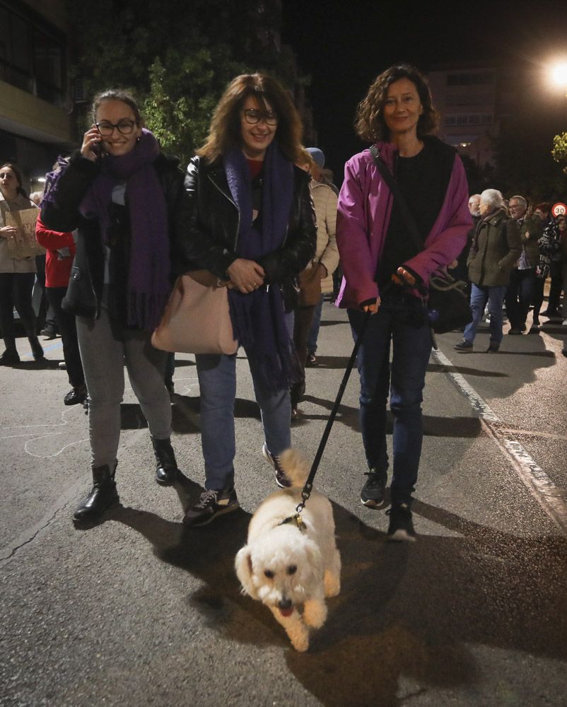 Sagunt grita contra la violencia machista el 25N