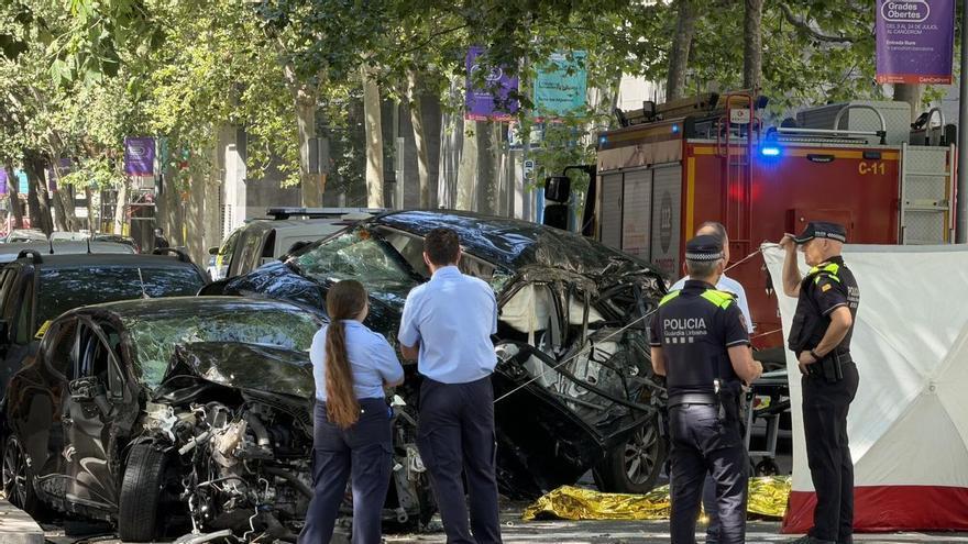 La policia troba restes de consum de gas del riure al cotxe que va causar la col·lisió amb dos morts a Barcelona