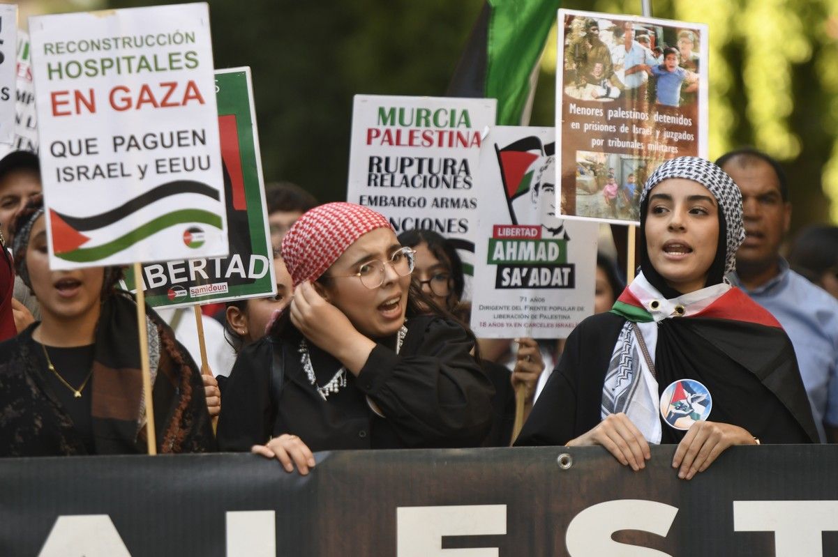 La manifestación de Murcia a favor de Gaza, en imágenes