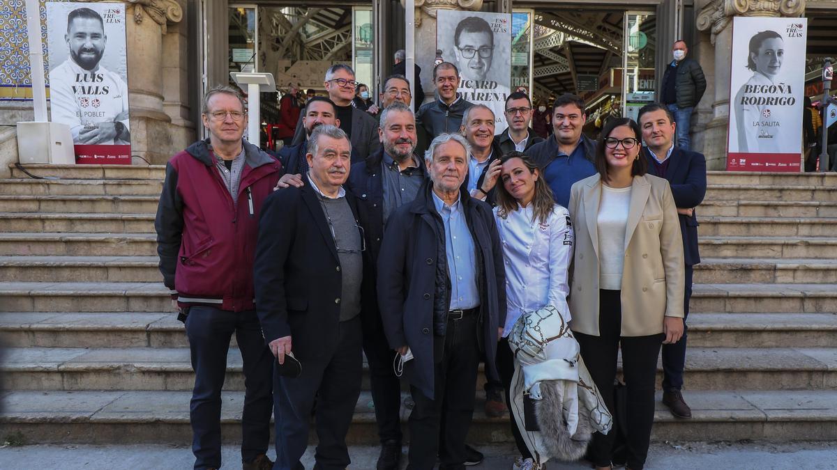 Inauguran el Paseo de la Fama del Mercat Central de los cocineros con Estrellas Michelin