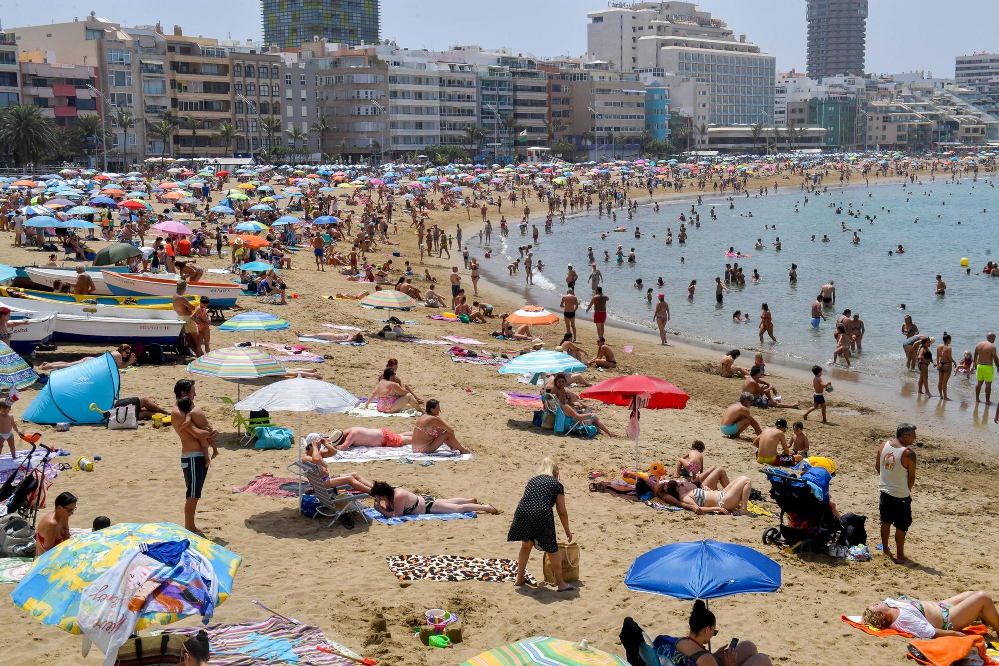 Ola de calor en Gran Canaria (16/08/2021)