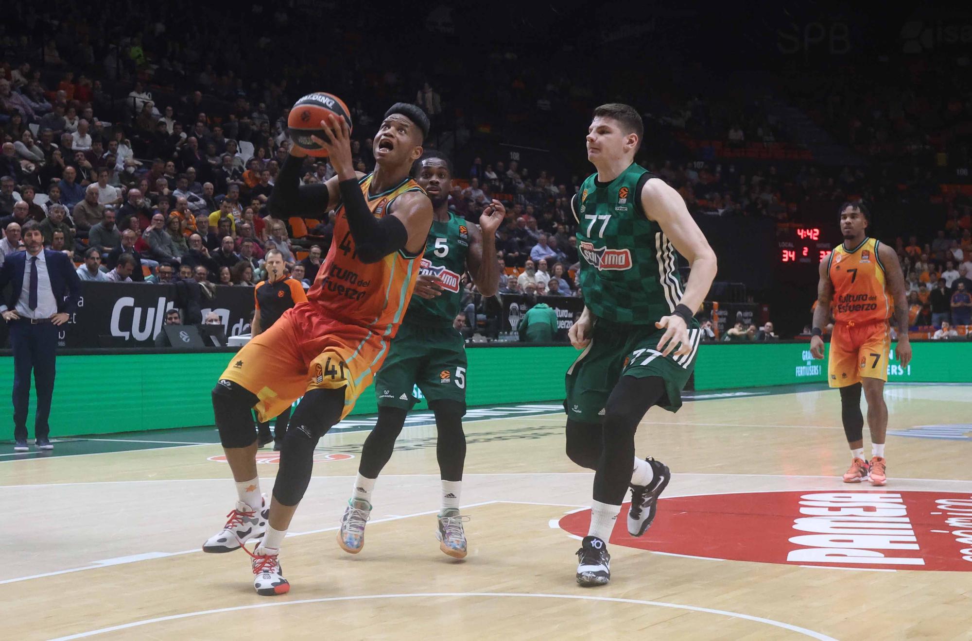 Las mejores imágenes del Valencia Basket - Panathinaikos