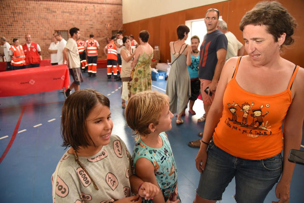 Evacuats de Sant Joan d' Oló.