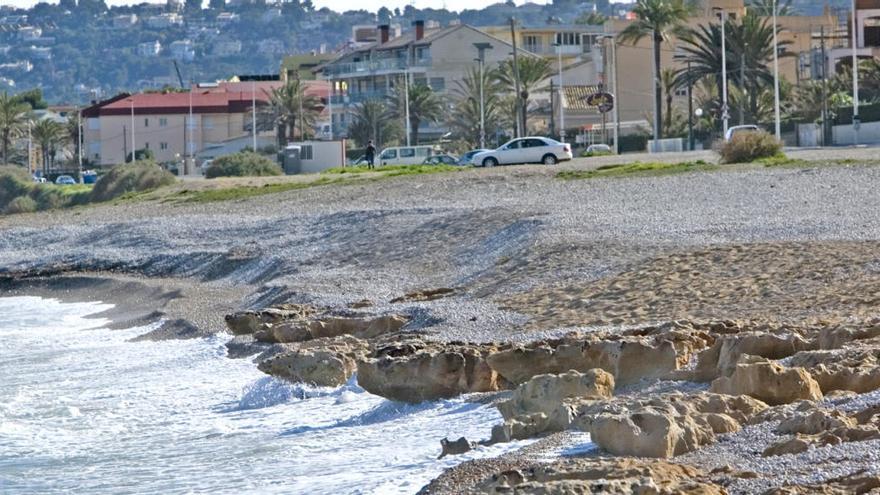 Fallece ahogada una mujer de 75 años en una playa de Xàbia