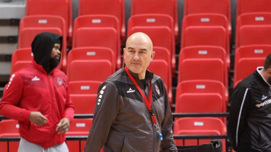 Jaume Ponsarnau, durante un entrenamiento en el Príncipe Felipe.