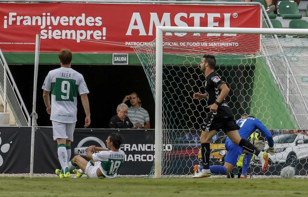 El Lugo arrolla al Elche