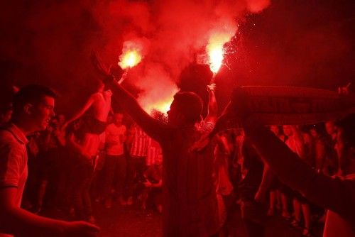 Los aficionados del Atlético celebran la Liga en Madrid