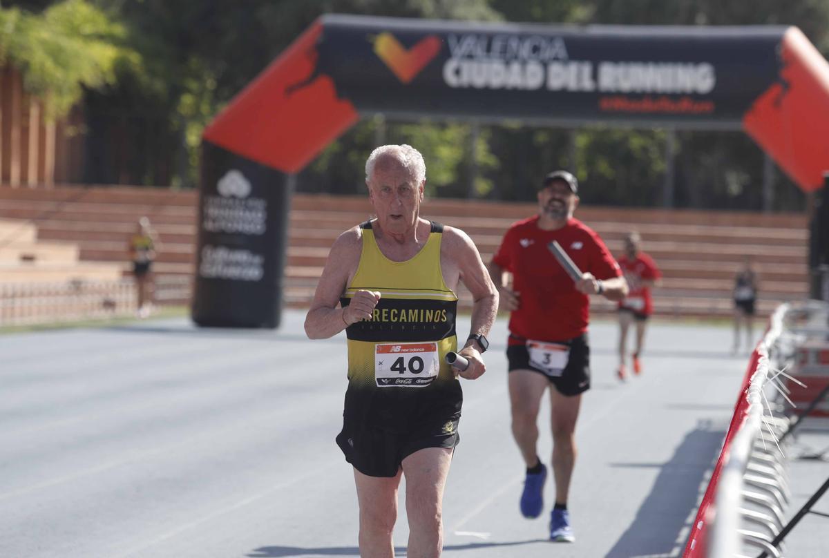 Valencia Relay New Balance. Valencia Relay New Balance.