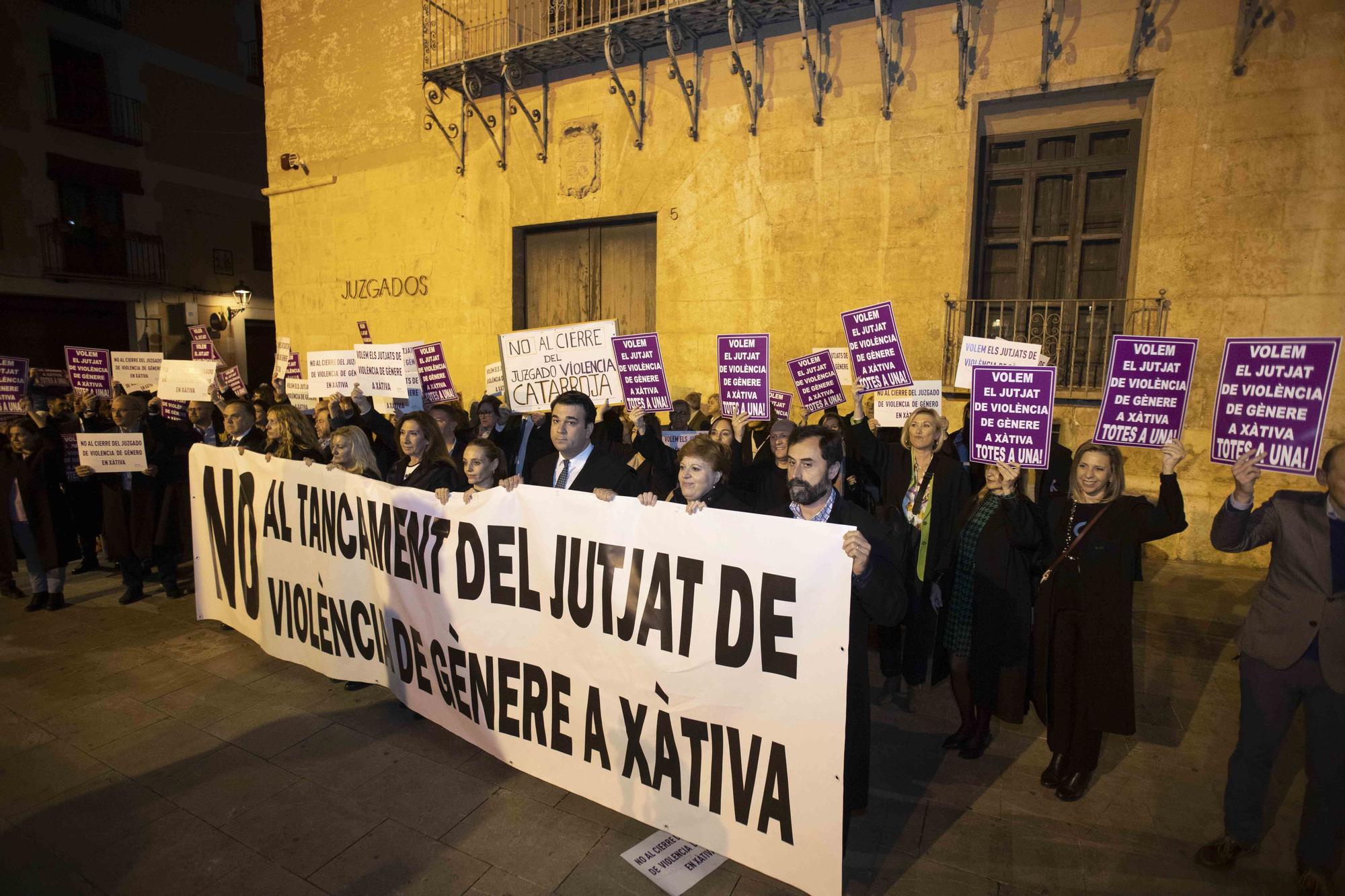 Xàtiva se une para reivindicar la permanencia del juzgado de violencia de género