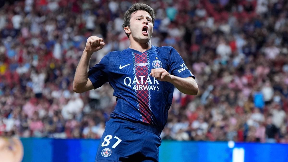 Joao Neves celebrando su gol ante el Inter de Miami