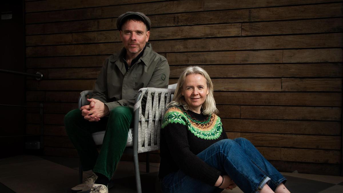 Stuart Murdoch y Sarah Martin de la banda escocesa Belle and Sebastian.
