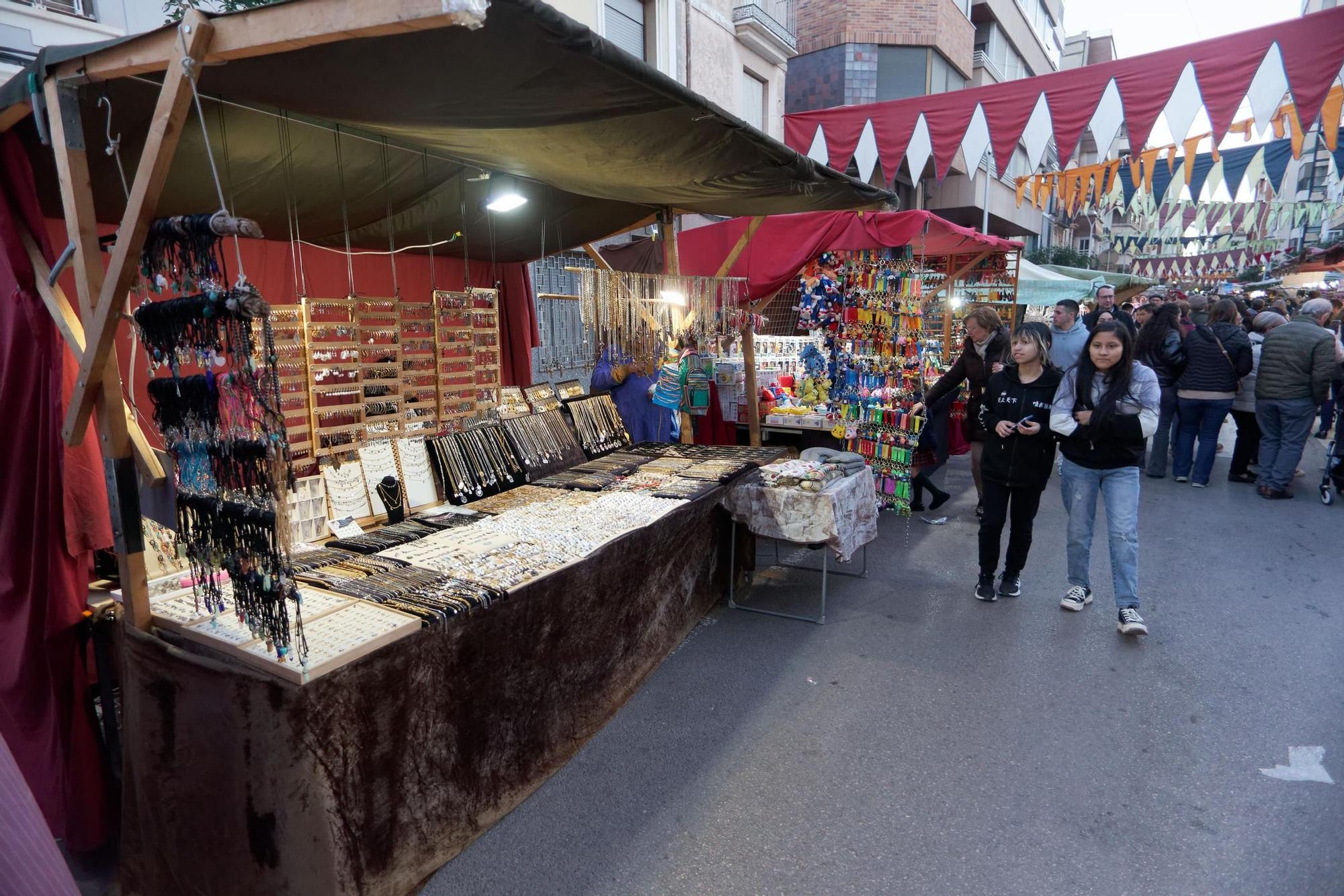 Todas las imágenes del mercado medieval de Vila-real