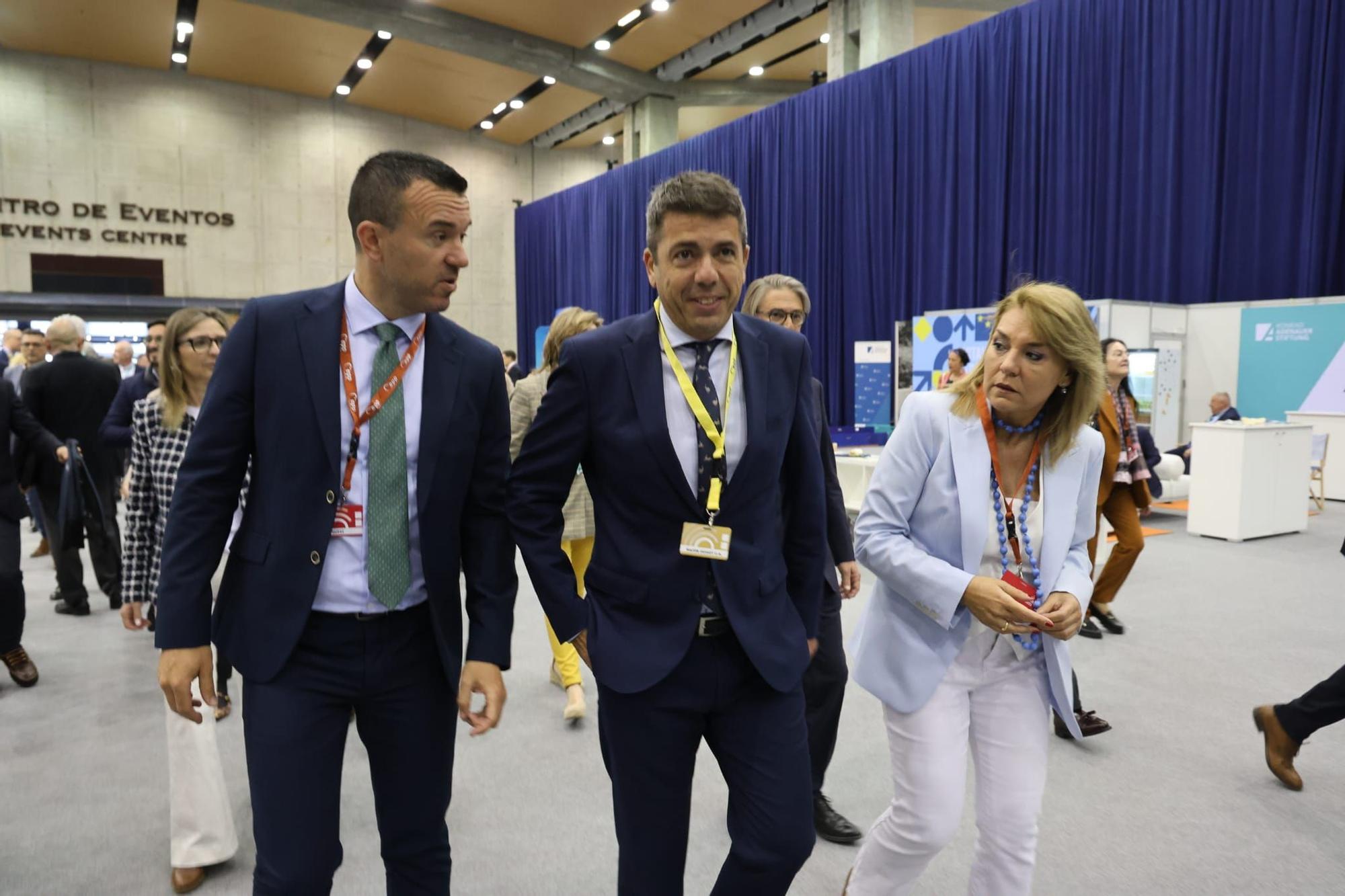 Todas las fotos de la segunda jornada del congreso del PP europeo en València