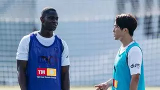 El Valencia CF viaja al 'stage' de Girona: jugadores, descartes y primer amistoso