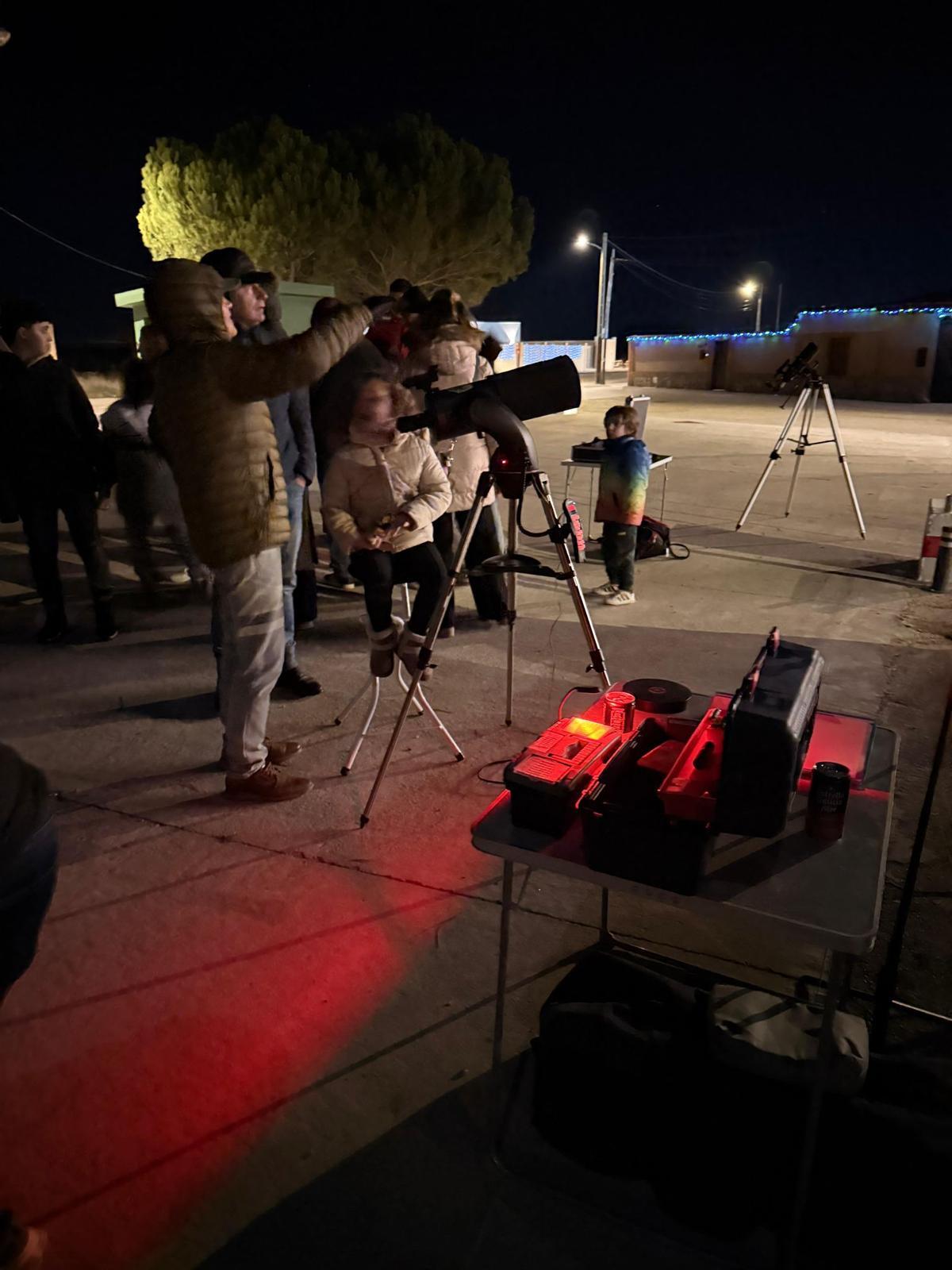 La observación astronómica en Arcos de la Polvorosa, en imágenes