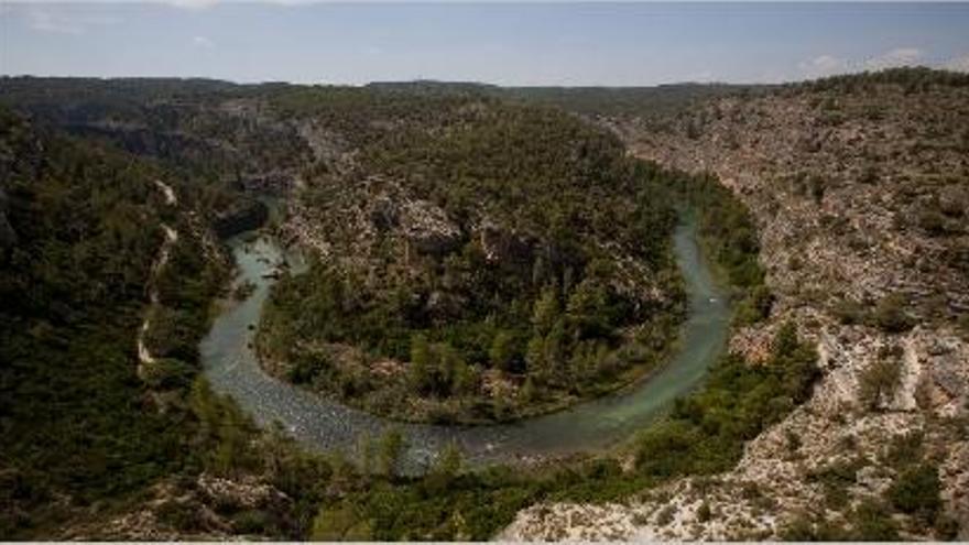 Vista del parque natural de las Hoces del Cabriel desde el mirador de la Hoz de San Miguel.