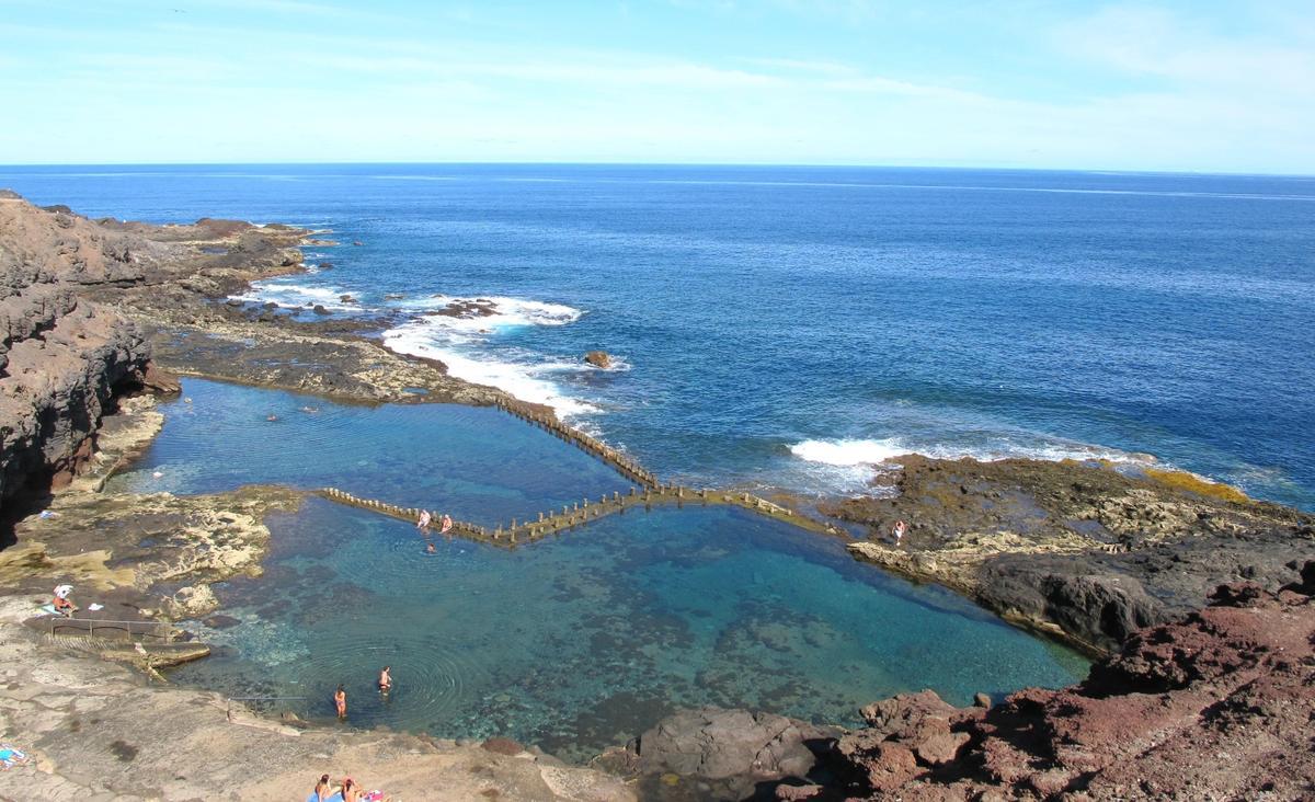 Imagen de las piscinas naturales de Roque Prieto.
