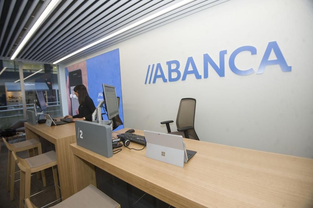 Presentación del nuevo modelo de oficina de Abanca