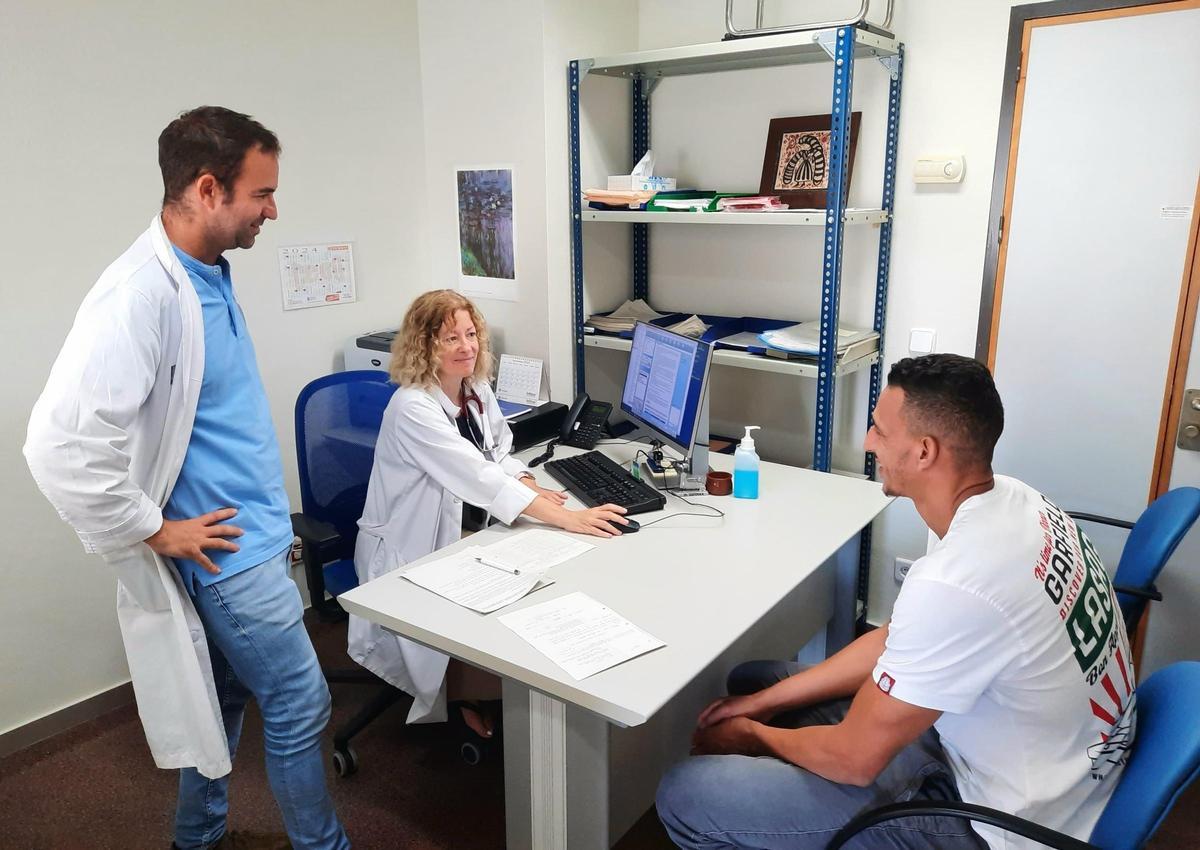 La doctora Rosario Sánchez, jefa de Medicina Interna del Hospital General de Alicante.