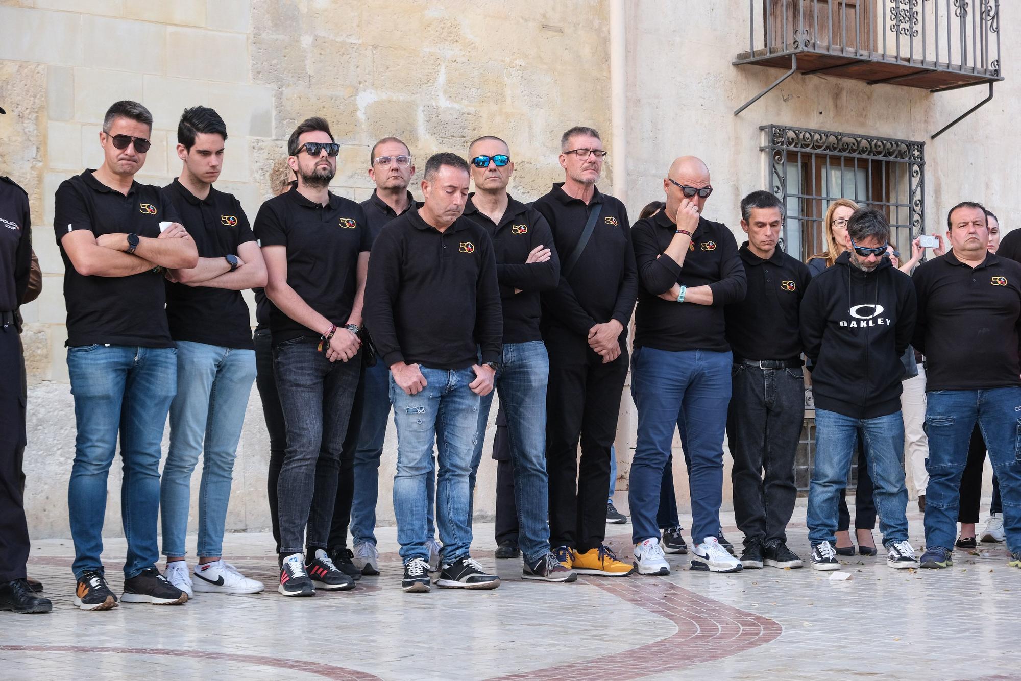 Elche rinde homenaje al joven fallecido en la Media Maratón