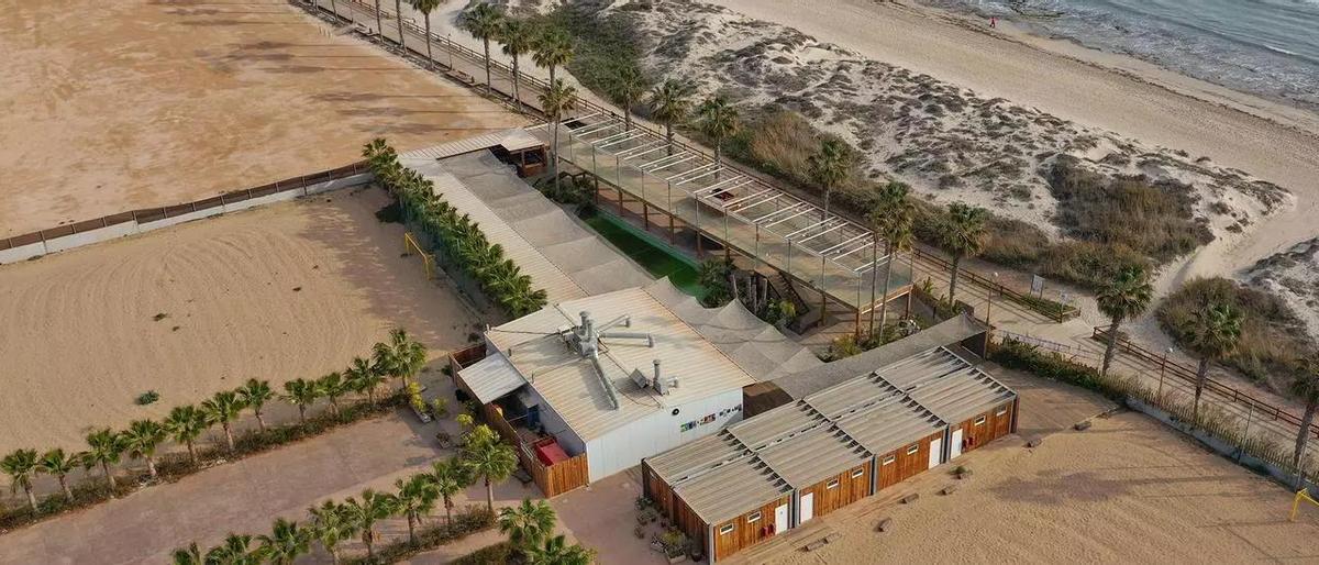 Solar de terreno público e instalaciones del Varadero de Pilar de la Horadada en la playa de las Higuericas