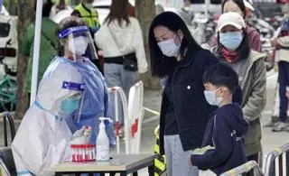 Las restricciones contra la pandemia derivan en disturbios en China