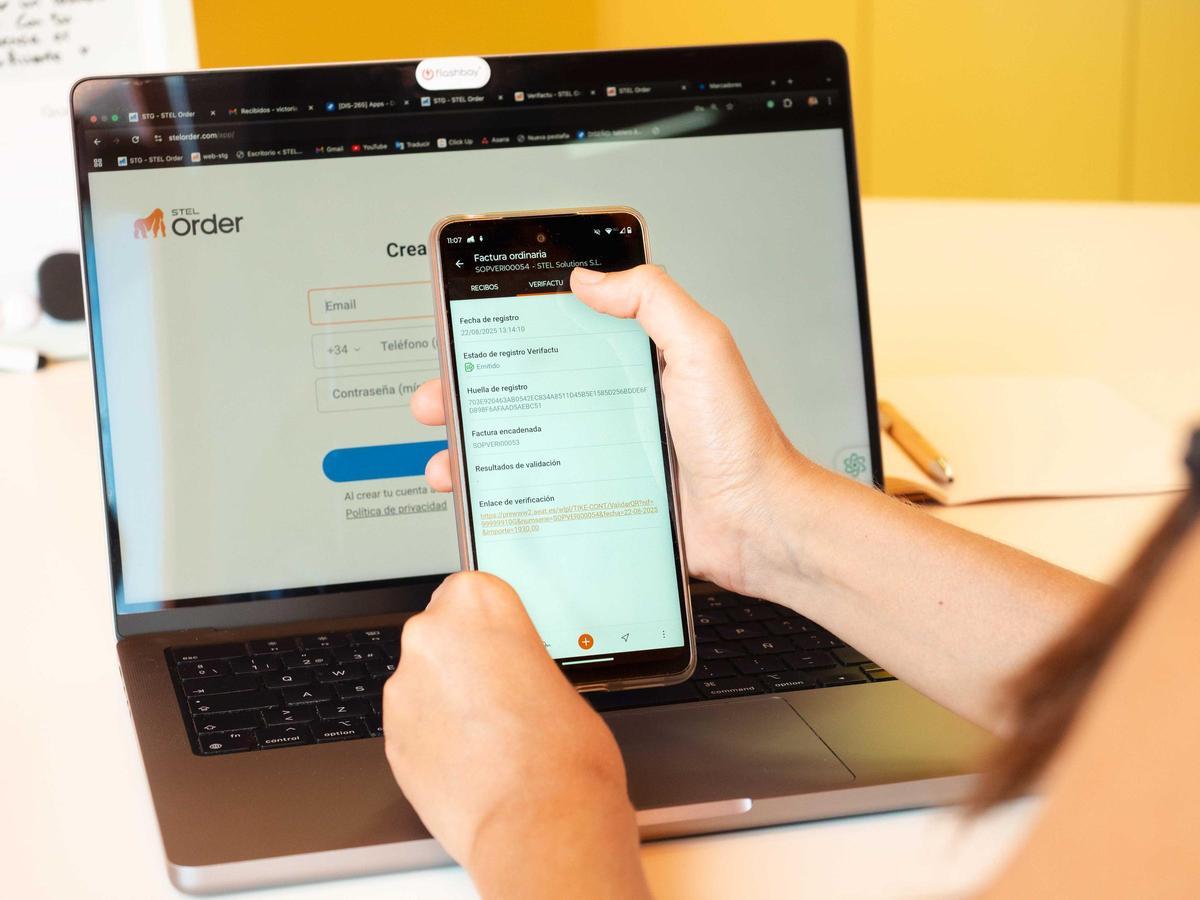 El aplazamiento de Verifactu alivia la presión, pero la gestión diaria sigue marcando la diferencia entre sobrevivir o crecer.