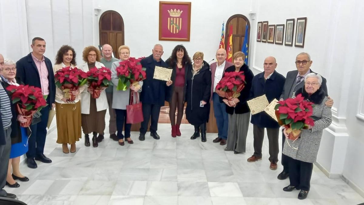 Montaverner homenajea a las parejas del municipio que cumplen sus bodas de oro y plata