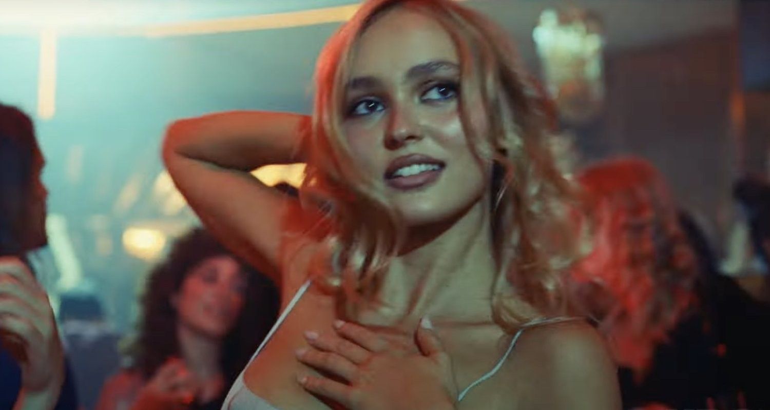 Lily-Rose Depp, de Chanel a una estrella del pop al desnudo en The Idol -  El Periódico