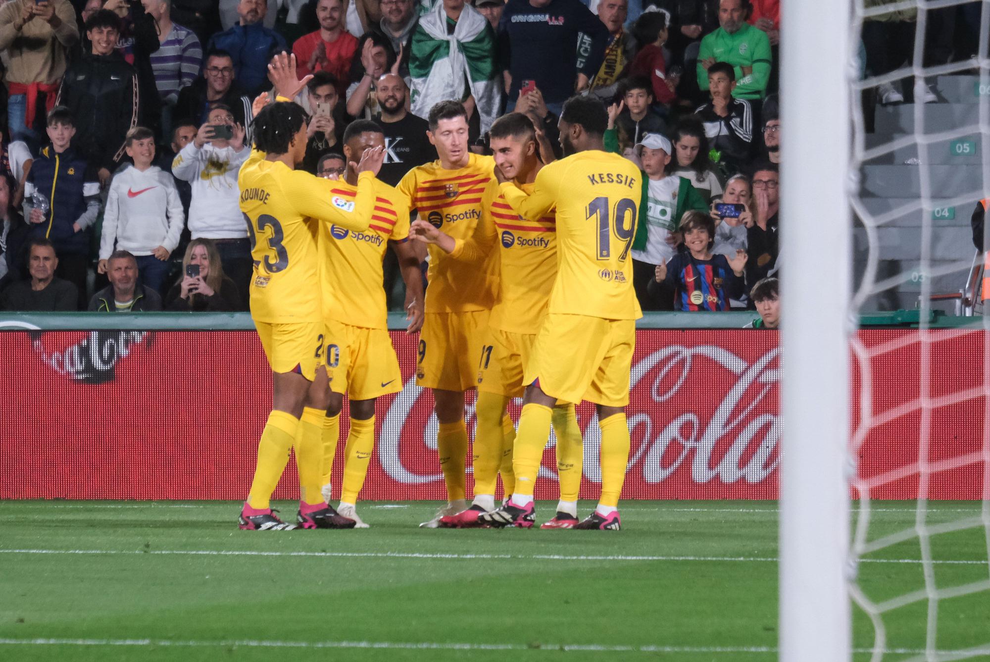 Así se ha vivido el Elche - Barça en el Martínez Valero