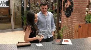 La cita más rara en la historia de 'First Dates': “Estoy bien, no quiero saber nada"