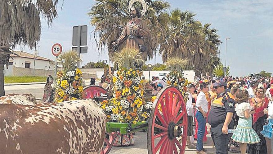 Carreta con la imagen del santo en Fernán Núñez.