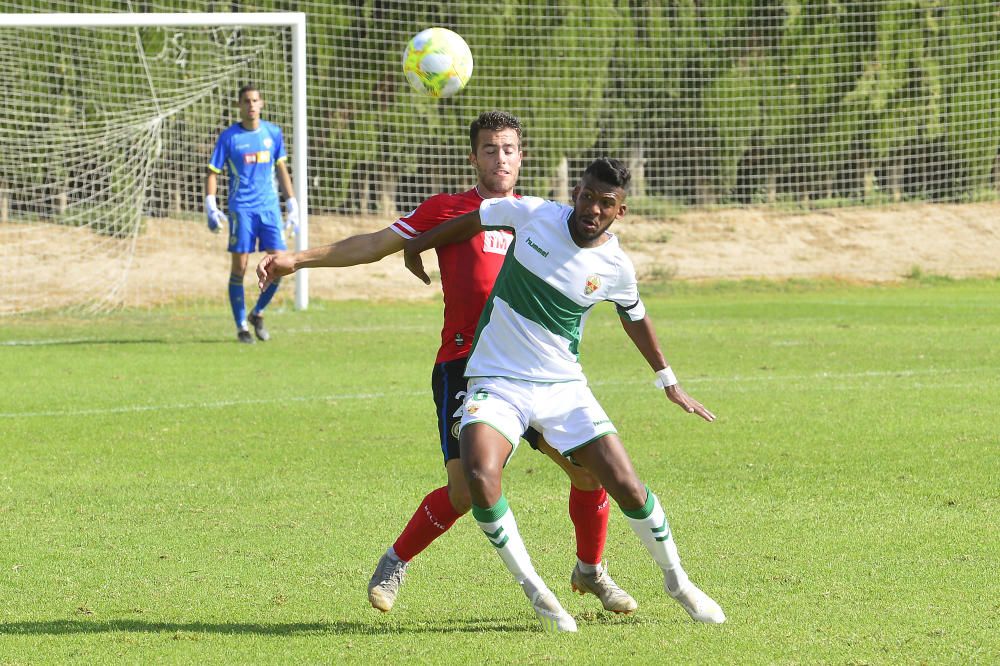 Empate sin goles en el derbi de filiales entre Ilicitano y Hércules.