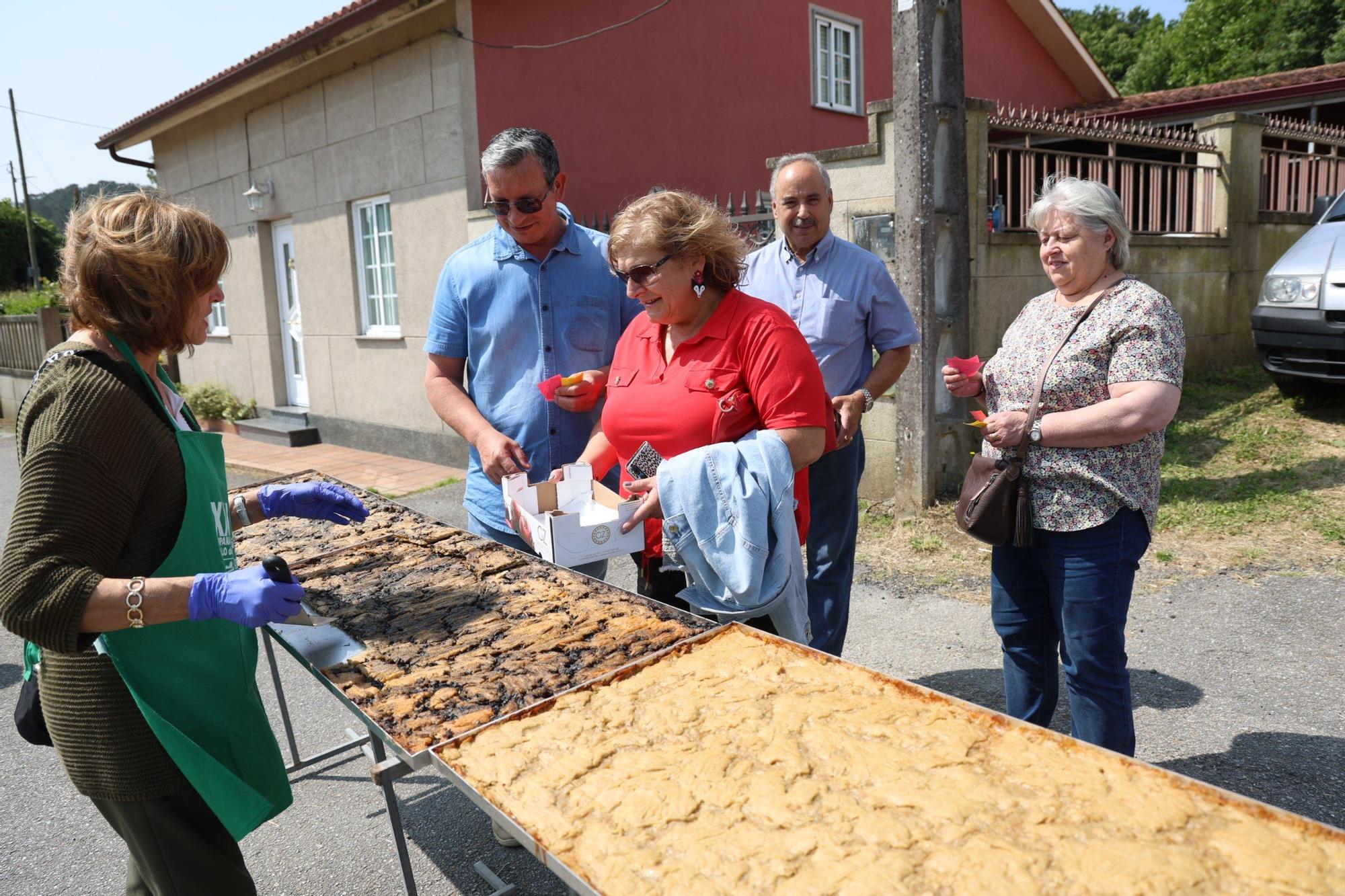 Asistentes a la Festa da Empanada de Millo de Cordeiro.