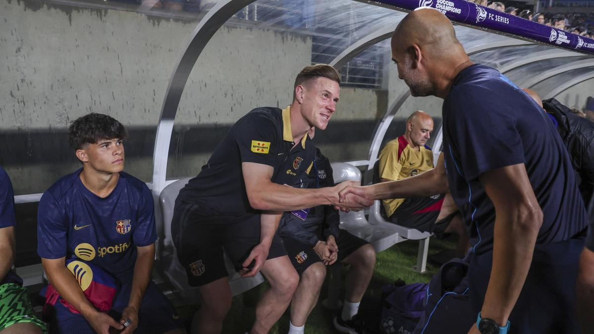 Saludo con Pep Guardiola en Orlando, donde el Barça se enfrentó al City en el primer amistoso.