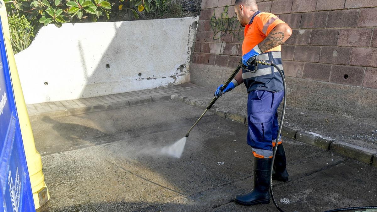 Los Servicios de Limpieza han recogido más de 24 toneladas de basura en la capital