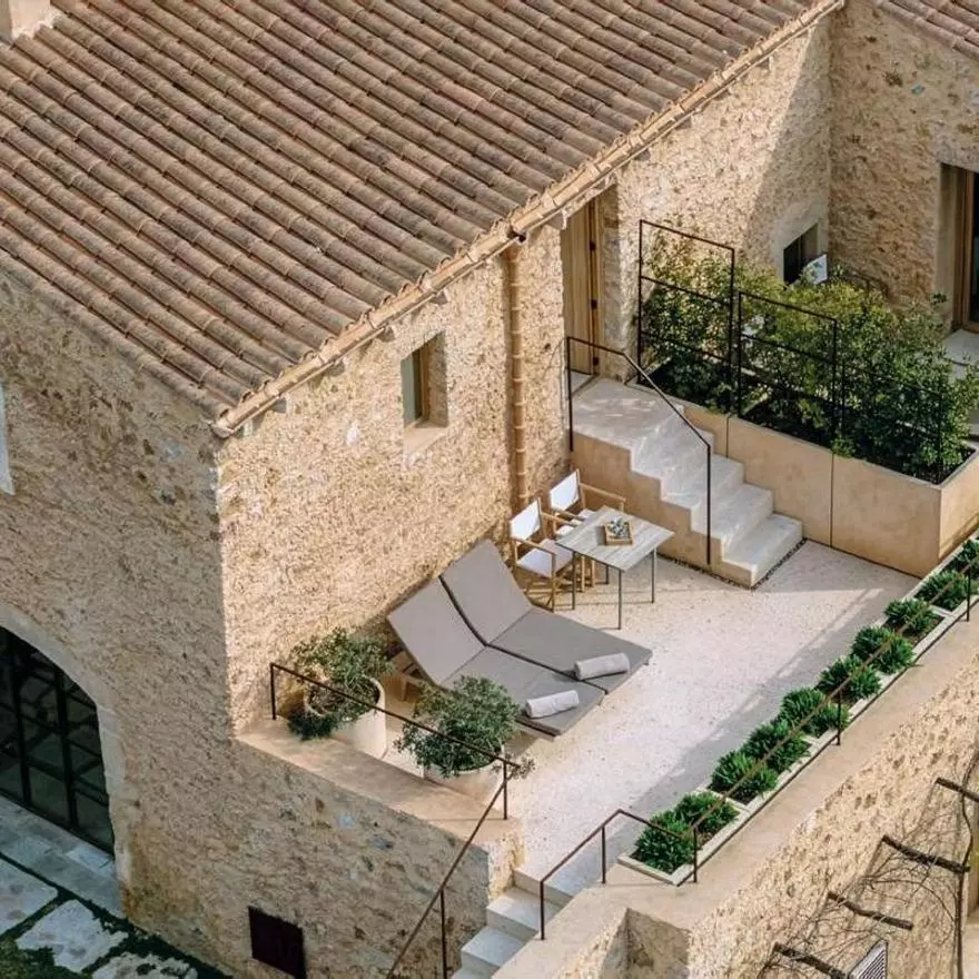Habitaciones con oficio: una experiencia de artesanía en hoteles con mucho arte