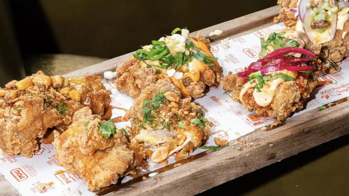 ¡Menudo pollo (frito)! De placer culpable a plato de moda