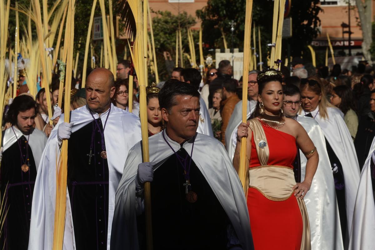 València da el pistoletazo de salida a los días grandes de la Semana Santa con la procesión del Domingo de Ramos