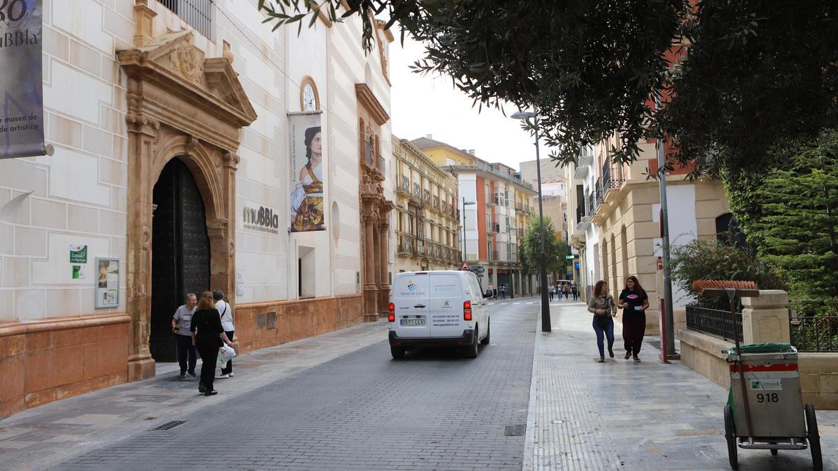 Puerta de Santo Domingo, uno de los puntos donde se renovará la iluminación.