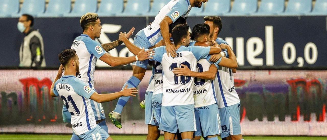 Los jugadores del Málaga celebran un gol en un partido de esta temporada