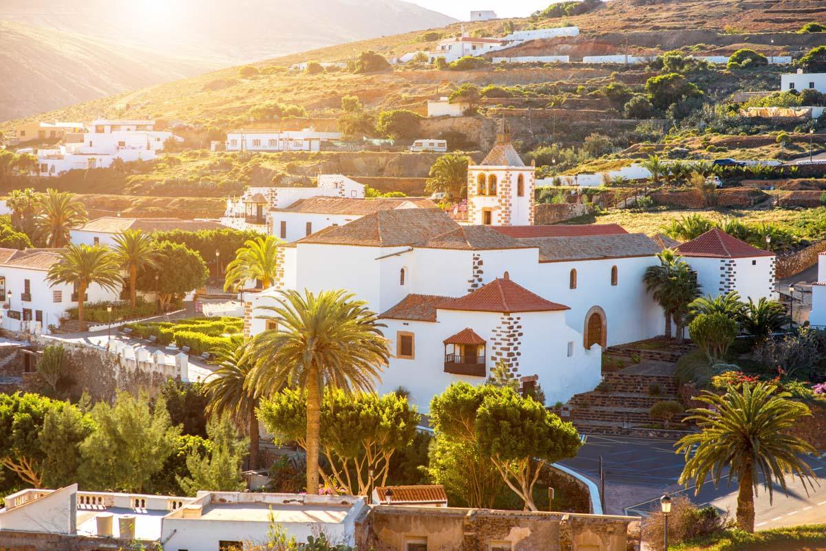 Betancuria, el pueblo más hermoso de la isla se encuentra ahora casi desierto