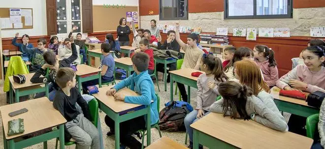 Visita a Faro de Vigo del CPR Plurilingüe Escuelas Nieto, curso 2019