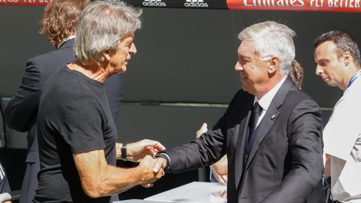 Pellegrini y Ancelotti se saludan
