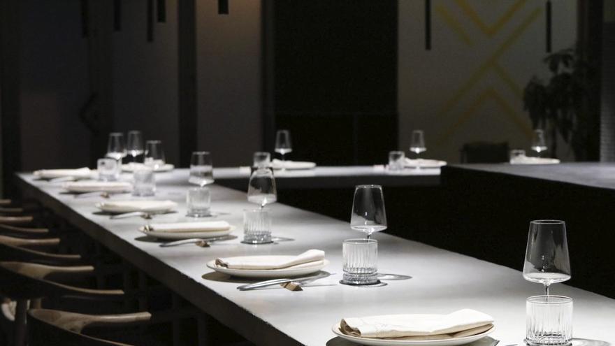 Pers-nliches-Gourmet-Erlebnis-in-Sa-Pobla-Im-Dos-Trazos-wird-jeder-Gast-zum-Freund