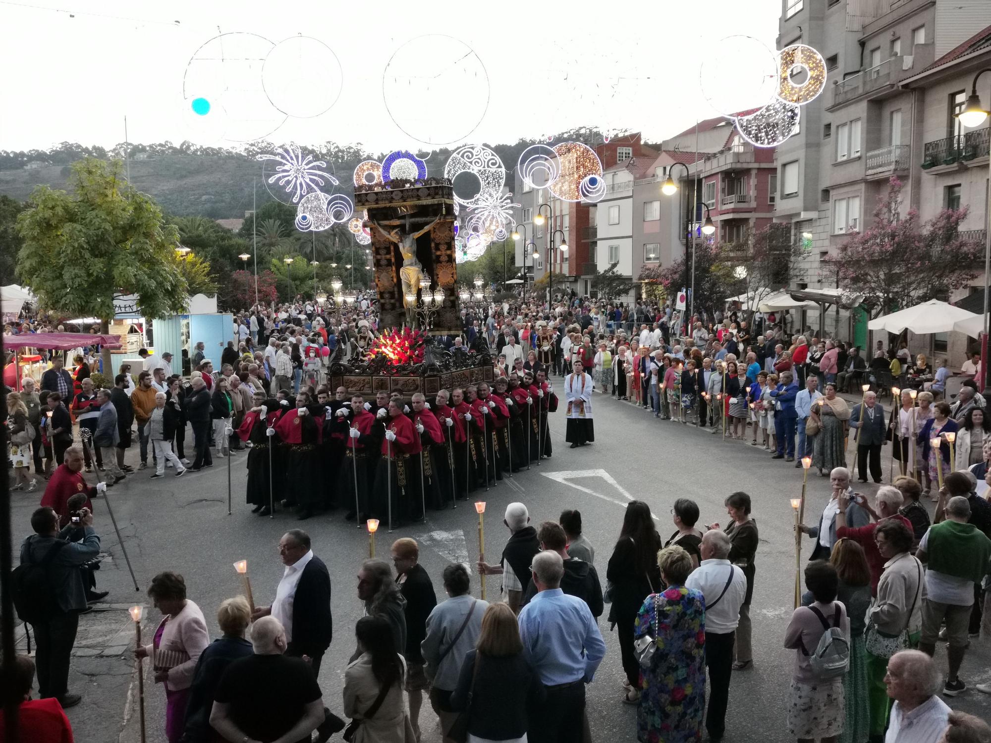 La procesión de las Festas do Cristo de Cangas