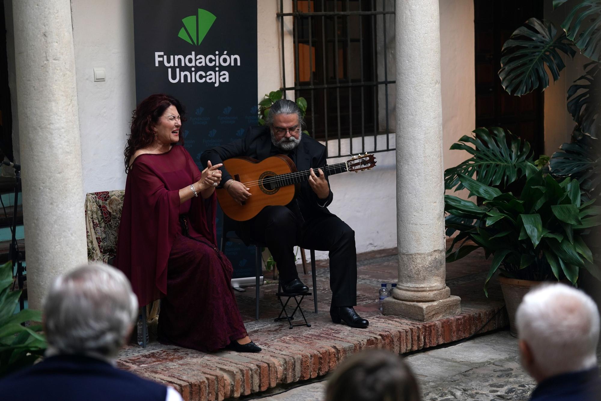 Concierto de flamenco de la cantaora malagueña, Antonia Contreras y el guitarrista Juan Ramón Caro, dentro del Ciclo Hondos Caminos del Flamenco.
