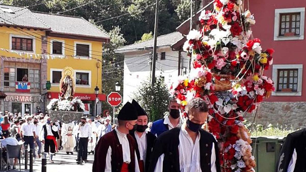 Carreña se volcó con los actos por la procesión de la Virgen de la Salud